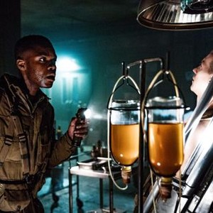 OVERLORD, JOVAN ADEPO (LEFT), 2018. PH: PETER MOUNTAIN/© PARAMOUNT PICTURES