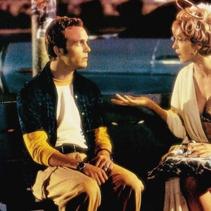 CAN'T HARDLY WAIT, from left: Ethan Embry, Jenna Elfman, 1998, © Columbia