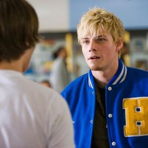17 AGAIN, (aka SEVENTEEN AGAIN), from left: Zac Efron, Hunter Parrish, 2009. ©New Line