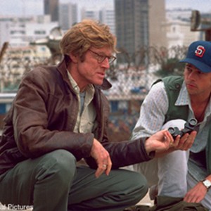 Veteran CIA officer Nathan Muir (Redford) and his protege Tom Bishop (Pitt). photo 1