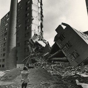 A scene from "The Pruitt-Igoe Myth." photo 9
