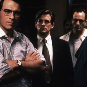 THE CLIENT, Tommy Lee Jones, Anthony Heald, Bradley Whitford, J.T. Walsh, 1994, (c) Warner Brothers