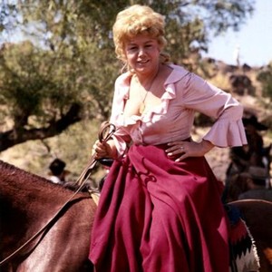 THE SCALPHUNTERS, Shelley Winters, 1968
