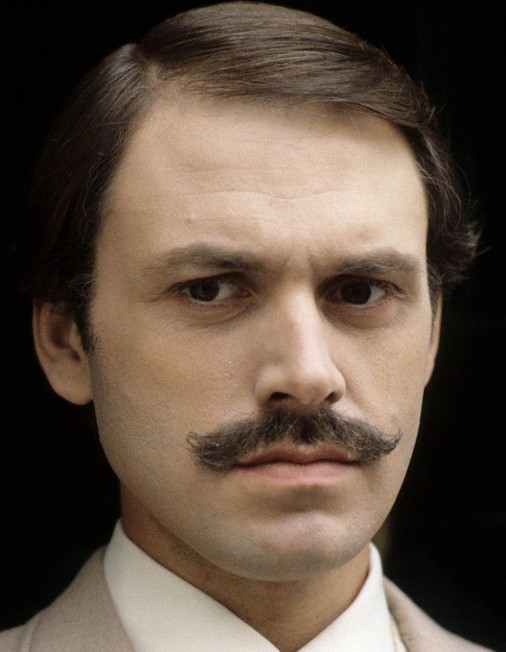 David Gwillim