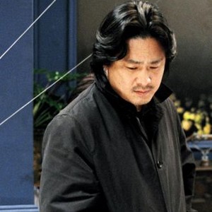 THREE...EXTREMES, (aka SAAM GAANG YI), director of CUT Park Chan-Wook on set, 2004, (c) Lions Gate