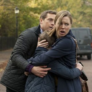 Hunted, Stephen Campbell Moore (L), Melissa George (R), 10/19/2012, ©HBO