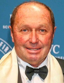 Jochen Mass