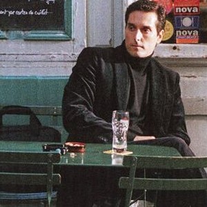 Love Is in the Air (2005) photo 8