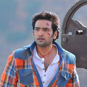Vallavanukku Pullum Aayudham - Rotten Tomatoes