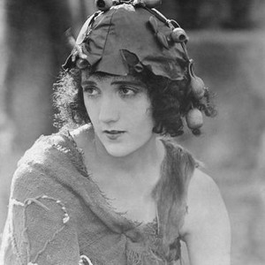 INTOLERANCE, Constance Talmadge, 1916