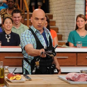 Watch: Michael Symon receives new Cleveland Browns jersey