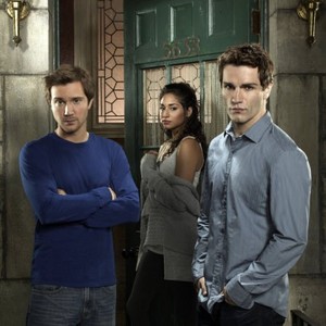 Being Human (Syfy), Sam Huntington (L), Meaghan Rath (C), Sam Witwer (R), 'Season 1', 01/17/2011, ©KSITE