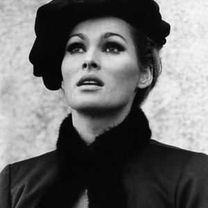 UP TO HIS EARS, Ursula Andress, 1965