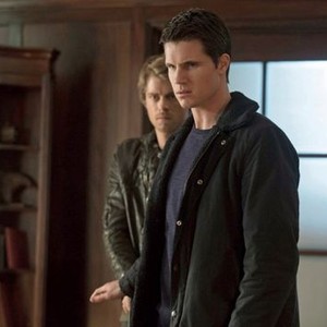 Robbie Amell - Rotten Tomatoes