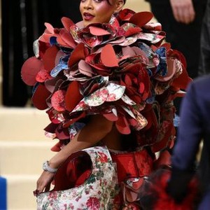 Rihanna at arrivals for Rei Kawakubo & Comme des Garcons Costume Institute Gala - ARRIVALS 1, Metropolitan Museum of Art, New York, NY May 1, 2017. Photo By: John Nacion/Everett Collection