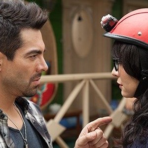 (L-R) Omar Chaparro as Zequi and Martha Higareda as Lucy in "No Manches Frida." photo 3