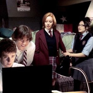 CRY WOLF, Julian Morris, Jared Padalecki, Lindy Booth, Kristy Wu, 2005, ©Rogue Pictures