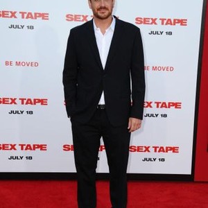 Jason Segel at arrivals for SEX TAPE Premiere, The Regency Village Theatre, Los Angeles, CA July 10, 2014. Photo By: Dee Cercone/Everett Collection