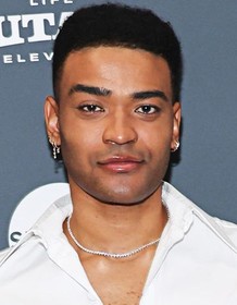 Owen Thiele - Rotten Tomatoes