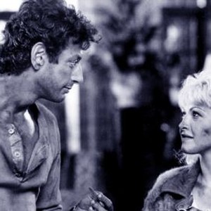 Vibes (1988) photo 8
