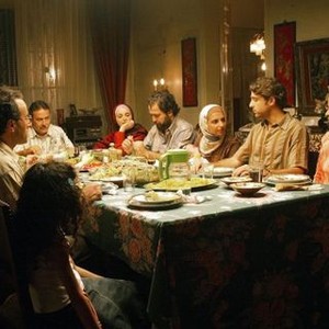 CARAMEL, (aka SUKKAR BANAT), Yasmine Elmasri (right), 2007. ©Roadside Attractions