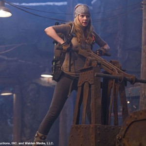 Anita Briem stars as "Hannah" in New Line Cinema's release of Eric Brevig's JOURNEY TO THE CENTER OF THE EARTH. photo 9