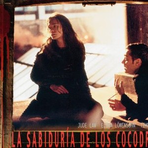 THE WISDOM OF CROCODILES, (aka LA SABIDURIA DE LOS COCODRILOS), from left: Elina Lowensohn, Jude Law, 1998, © Miramax