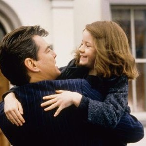EVELYN, from left: Pierce Brosnan, Sophie Vavasseur, 2002. ©UA