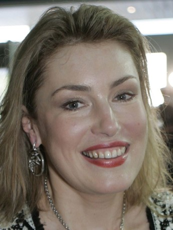 Uzun oyoqli qoramagizlarning porno fotosuratlari