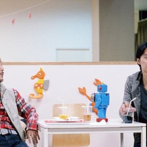 LIKE FATHER, LIKE SON, (aka SOSHITE CHICHI NI NARU, aka TEL PERE, TEL FILS), from left: Lily Franky, Masaharu Fukuyama, 2013. ©GAGA