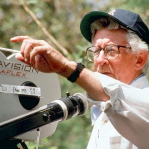 THE MAN IN THE MOON, Director Robert Mulligan, on set, 1991, (c)MGM