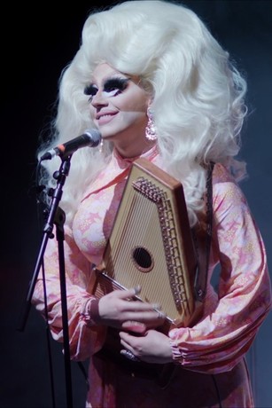 Trixie mattel moving parts release date online