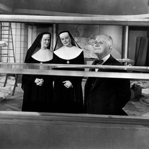 THE BELLS OF ST. MARY'S, Ruth Donnelly, Ingrid Bergman, Henry Travers, 1945