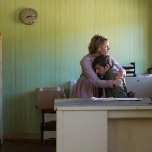THE SACRAMENT, l-r: Amy Seimetz, Kentucker Audley, 2013/©Magnolia Pictures