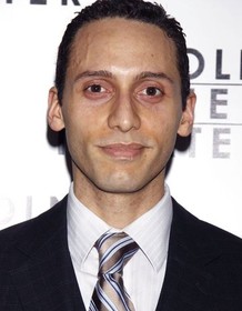 Elliot Villar
