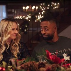 EVERY OTHER HOLIDAY, (FROM LEFT): VANESSA EVIGAN, JERRMAINE LOVE, 2018. © LIFETIME