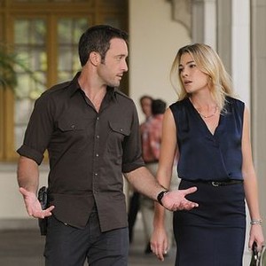 Hawaii Five-O, Mirrah Foulkes, 'Wawahi moe'uhane (Broken Dreams)', Season 5, Ep. #10, 01/02/2015, ©KSITE