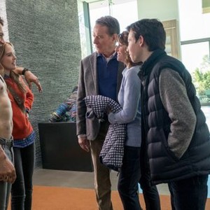 WHY HIM?, from left: James Franco, Zoey Deutch, Bryan Cranston, Megan Mullally,Griffin Gluck, 2016, ph: Scott Garfield/TM and copyright ©20th Century Fox. All rights reserved.