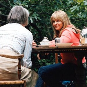SUMMER HOURS, (aka L'HEURE D'ETE), from left: Edith Scob, Juliette Binoche, 2008. ©IFC