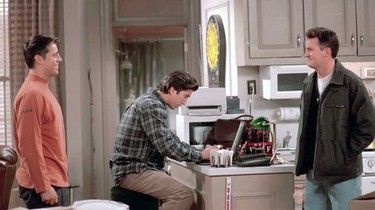 Friends season 5 best sale episode 7 watch online