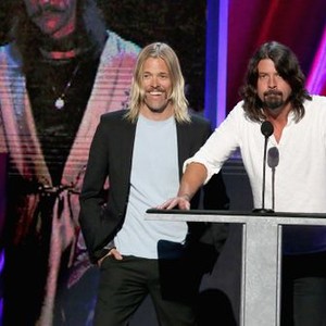 2013 Rock and Roll Hall of Fame Induction Ceremony, Taylor Hawkins (L), Dave Grohl (R), 'Season 1', ©HBO
