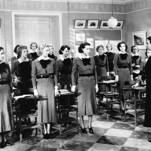 FINISHING SCHOOL, Ginger Rogers (front row center), Frances Dee (front row right), Sara Haden (right), 1934