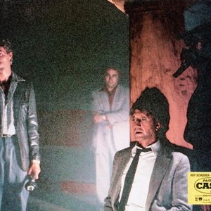 52 PICK-UP, (aka PAIEMENT CASH), John Glover (with flashlight), Robert Trebor (rear), Roy Scheider (seated), 1986, © Cannon Films