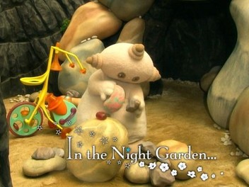 In The Night Garden Makka Pakka Baby Costume - Boys Costume