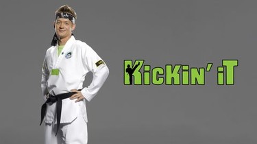 Kickin it watch online discount