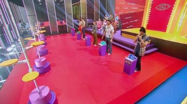 Big brother season 10 episode 1 shop