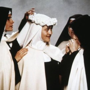 THERESE, Catherine Mouchet (center), 1986, © Circle Films
