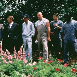 Greenfingers (2000) photo 19