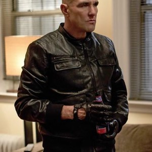 Elementary, Vinnie Jones, 09/27/2012, ©CBS