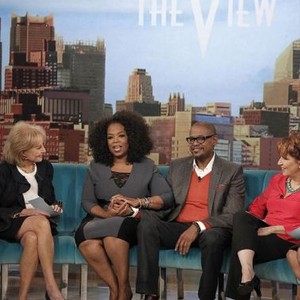 The View, from left: Barbara Walters, Oprah Winfrey, Forest Whitaker, Joy Behar, 'Season 16', ©ABC